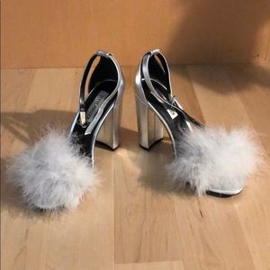 Steve Madden fur open toed heels